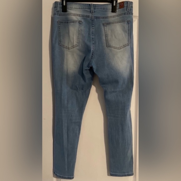 Good Jeans Sz 15 Juniors - Picture 2 of 4
